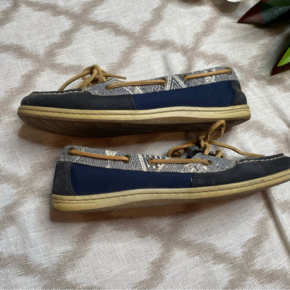 Sperry Navy Tribal Print Boat Shoes Leather Canvas Women’s 10 - Picture 9 of 11